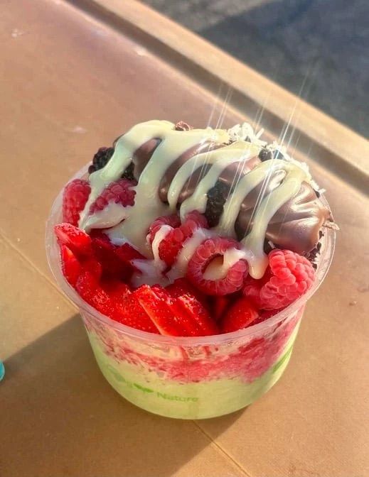 Berry Matcha Bowl