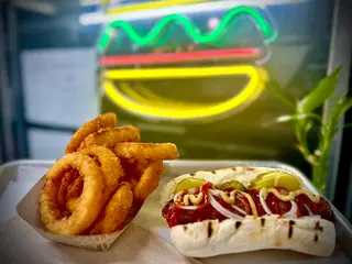 Chester's Pensacola food truck