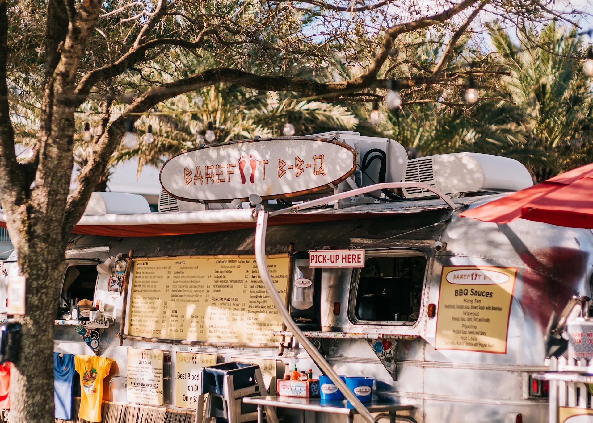 Barefoot BBQ food truck