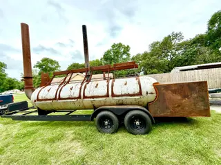 850 Barbecue food truck