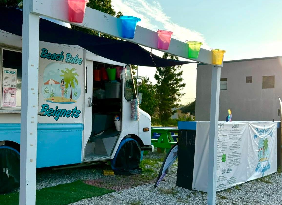 Beach Babe Beignets of Navarre food truck