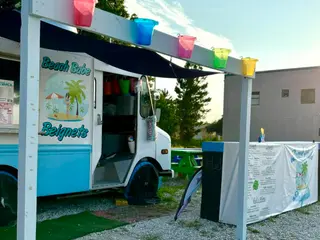Beach Babe Beignets of Navarre food truck