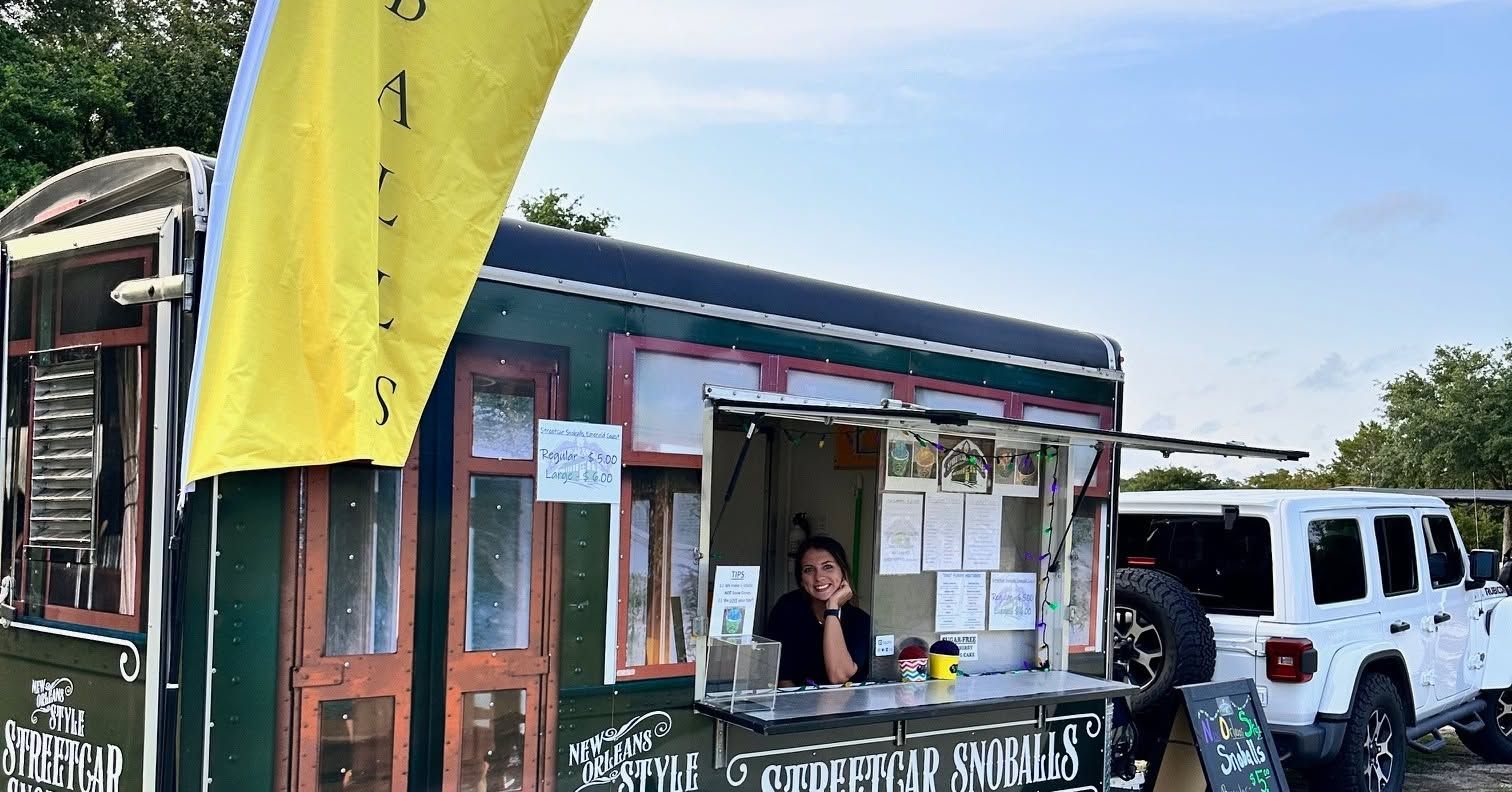 Streetcar Snoballs - Emerald Coast food truck