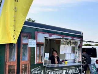 Streetcar Snoballs - Emerald Coast food truck